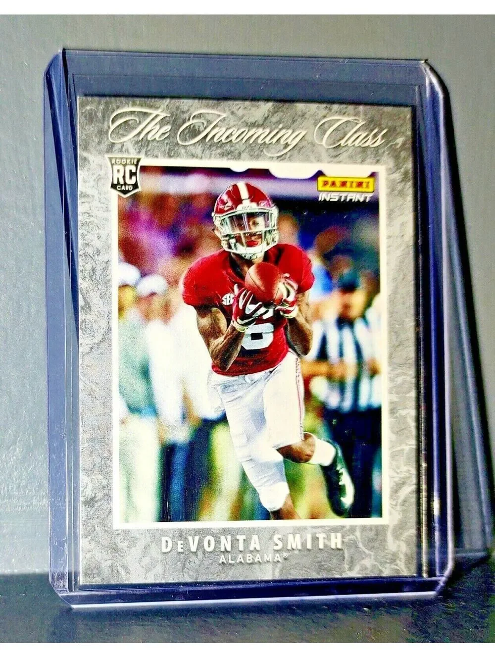 DeVonta Smith 2021 Panini NFL The Incoming Class Rookie Football Card 1/2572